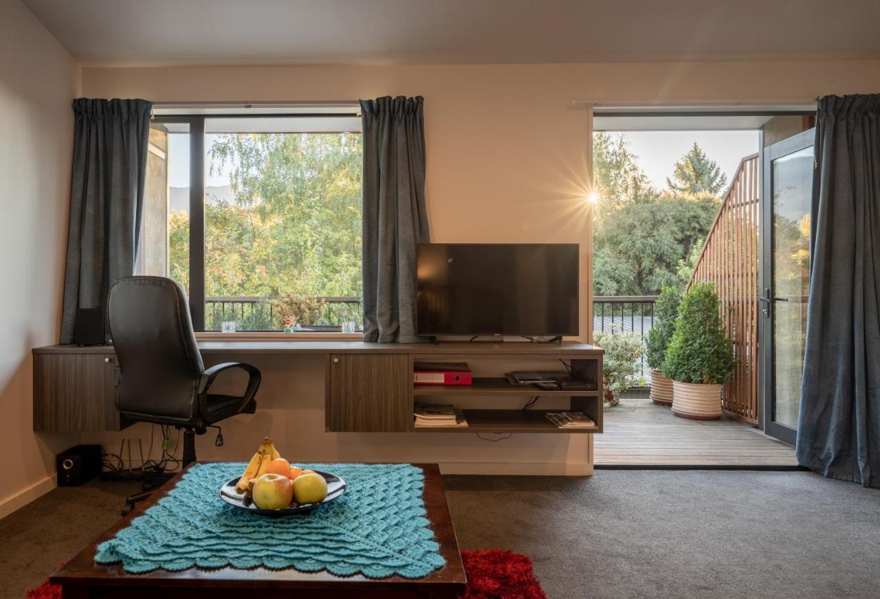 Private And Peaceful Studio Apartment Wanaka Buitenkant foto